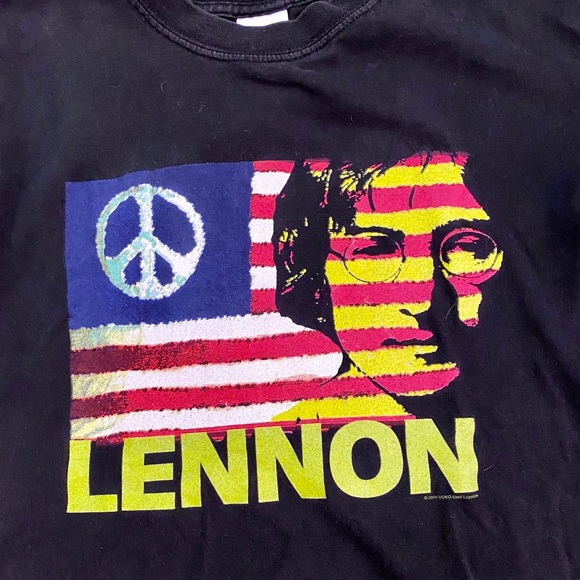 Vintage John Lennon "Give Peace A Chance" T-Shirt - Picture 3 of 7